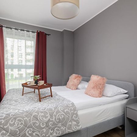 Comfy Apartment Pachonskiego With Parking In Krakow By Noclegi Renters Dış mekan fotoğraf