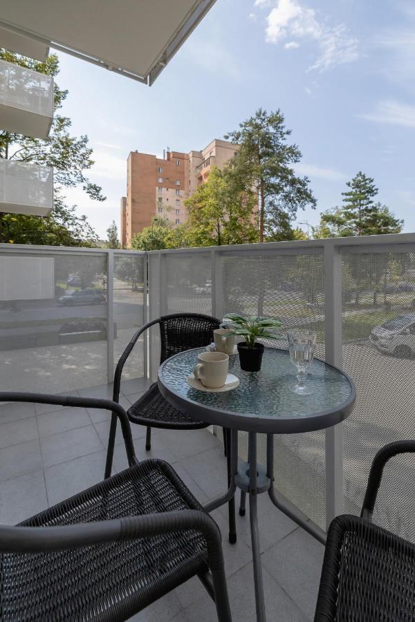 Comfy Apartment Pachonskiego With Parking In Krakow By Noclegi Renters Dış mekan fotoğraf